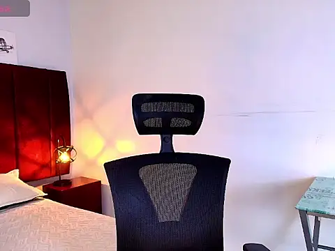 AmaraMoon  online show from January 14, 8:14 pm