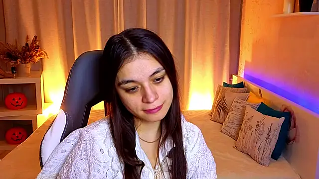 Leila Hefner online show from November 27, 3:31 am