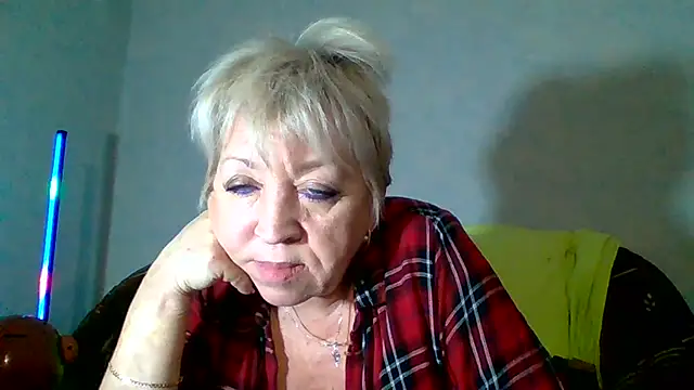 DianaQDream online show from March 1, 11:32 am