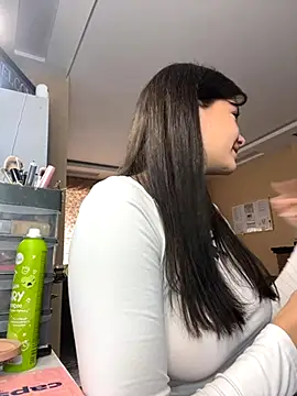 kimberlyy77 online show from September 14, 6:33 am