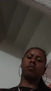 Catherine mature45 online show from December 22, 6:00 pm