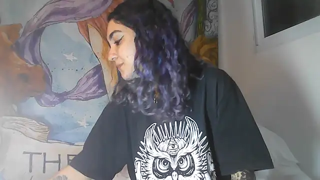 peetitefairy online show from July 18, 4:38 am