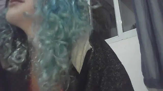 peetitefairy online show from June 15, 3:29 am