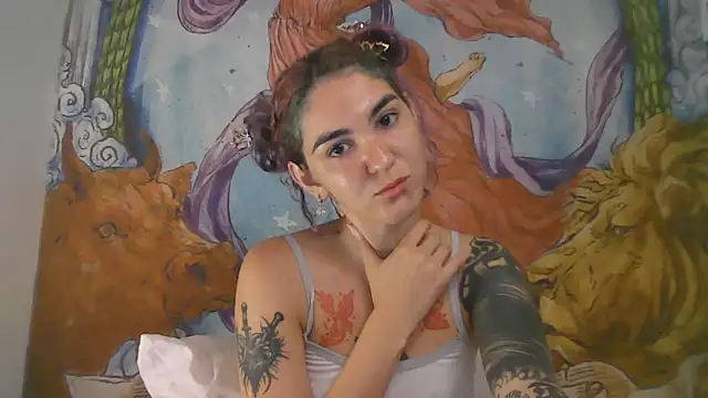 peetitefairy online show from April 19, 5:29 am