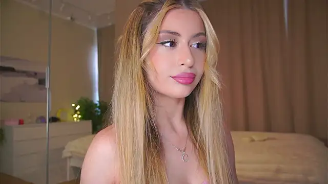 GeorginaHarn online show from March 29, 8:46 am