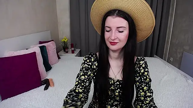 EvelinCuper online show from November 28, 6:27 am