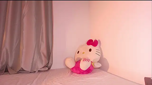 dulceangel   online show from October 21, 4:27 am