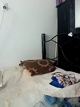 tany90 online show from September 13, 9:01 pm