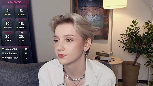 OdelynaAsp online show from November 30, 1:15 pm