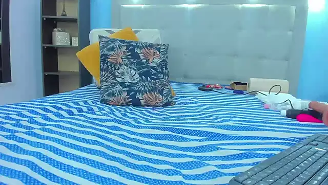 neferet opal online show from January 18, 12:40 am