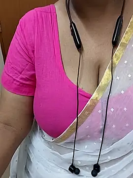 tami lavanya online show from June 18, 6:02 pm