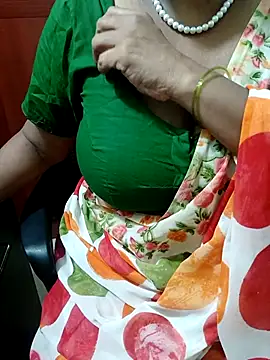 tami lavanya online show from September 18, 5:55 pm