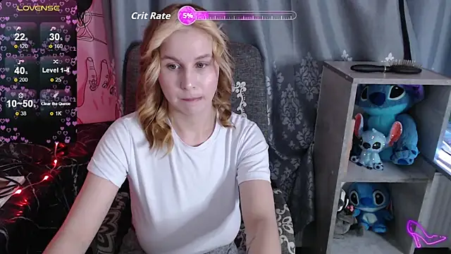 RoyAngela online show from March 15, 9:28 pm