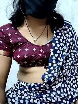 Snapshot of deepa-telugu143 chatting on October 19, 6:32 pm deepa-telugu143 online show from October 19, 6:32 pm