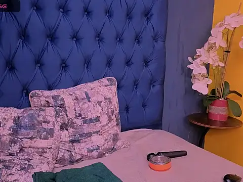 IndianPlayBunnyX online show from September 20, 6:06 pm