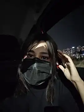 SinfulTemptation online show from April 17, 2:30 pm