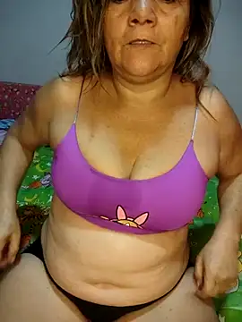 rubi 49 online show from April 27, 2:03 pm