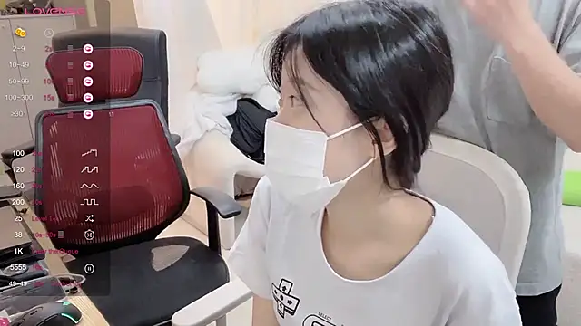 ni ni01 online show from September 17, 12:25 pm