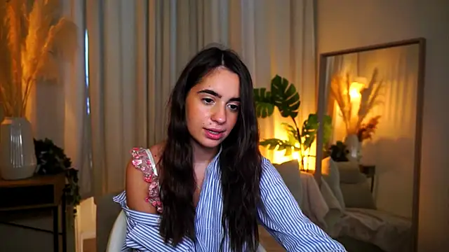 Snapshot of miilky_wayy chatting on September 29, 12:10 pm miilky wayy online show from September 29, 12:10 pm
