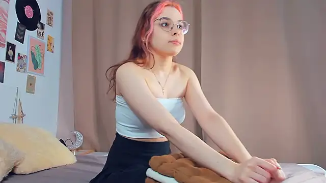 VedaSchulz online show from February 14, 7:38 pm