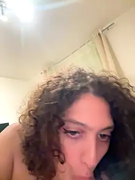 DreamThickCouple online show from October 3, 10:48 pm