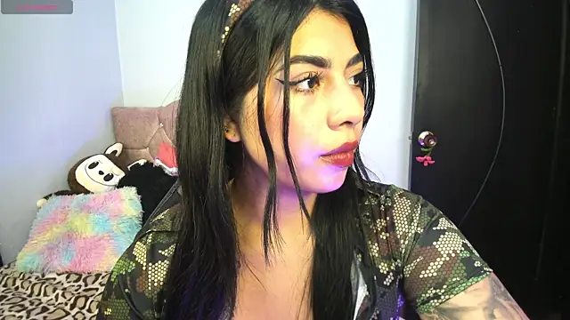 charlotte queen1320 online show from June 8, 12:17 am