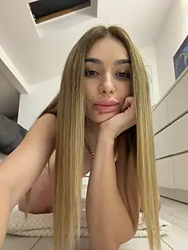 KaseyQuinn  online show from February 18, 9:58 pm