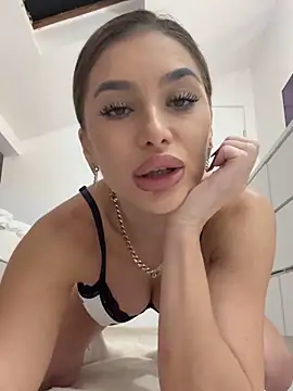 KaseyQuinn  online show from October 2, 6:18 am