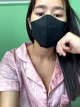 TiNa 04 online show from November 11, 5:36 am