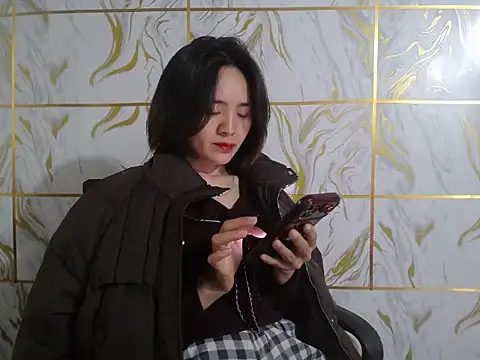 Lyzizi lovely09 online show from March 15, 3:41 am