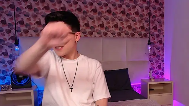 SpencerMontgomery online show from October 7, 8:24 pm