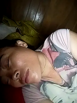 CoMay003 online show from April 6, 10:33 pm