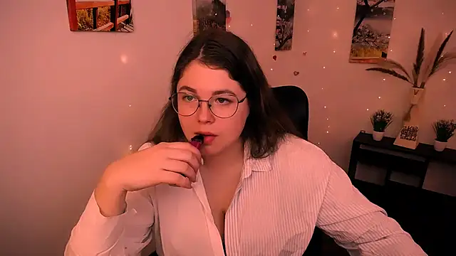 Snapshot of _Lovely_Mary chatting on September 12, 8:01 am  Lovely Mary online show from September 12, 8:01 am