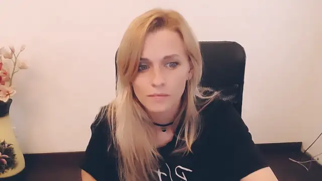 PeppyMia online show from September 10, 10:04 am