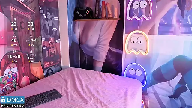Snapshot of sofia_sstone chatting on October 14, 11:24 am sofia sstone online show from October 14, 11:24 am