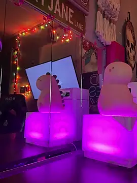 goddessmissmia online show from March 13, 10:27 am