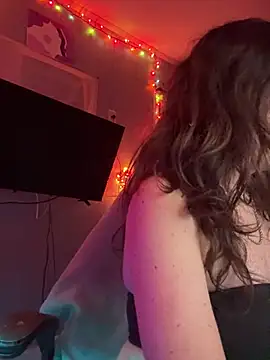 goddessmissmia online show from February 11, 9:00 am