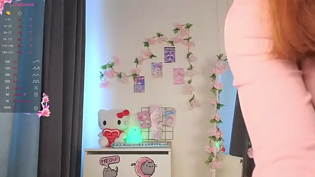 roxydolll online show from July 8, 2:03 am