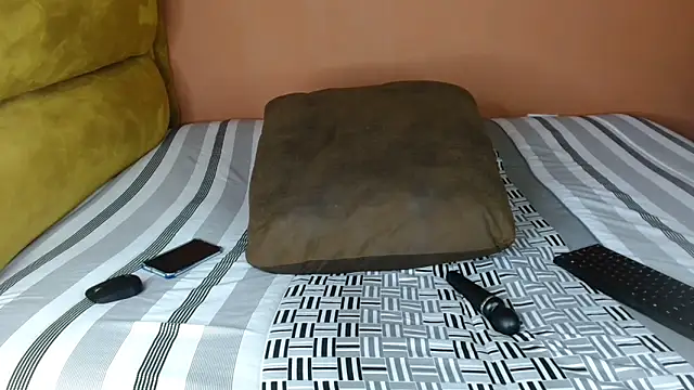 SexxyAddiict online show from February 16, 4:40 pm