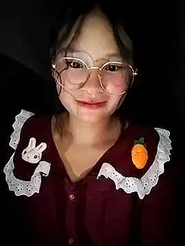 Snapshot of saronla_03 chatting on September 12, 4:03 pm saronla 03 online show from September 12, 4:03 pm