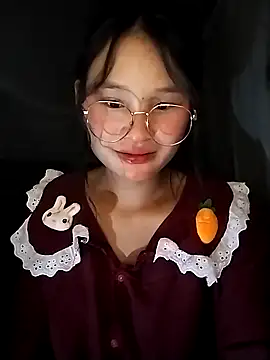 Snapshot of saronla_03 chatting on September 17, 5:00 pm saronla 03 online show from September 17, 5:00 pm