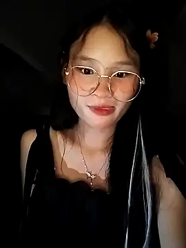 Snapshot of saronla_03 chatting on September 22, 2:48 pm saronla 03 online show from September 22, 2:48 pm