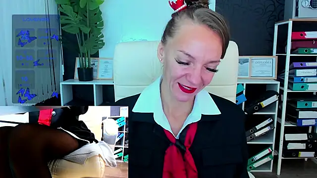 Snapshot of Jesica_mooon chatting on September 19, 2:10 am Jesica mooon online show from September 19, 2:10 am