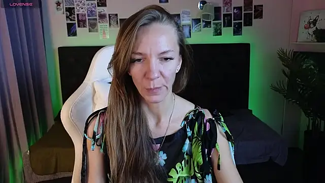 Snapshot of Jesica_mooon chatting on October 11, 1:43 am Jesica mooon online show from October 11, 1:43 am