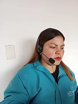 Snapshot of LUCIANA__99 chatting on September 30, 3:17 pm LUCIANA 99 online show from September 30, 3:17 pm