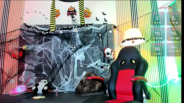 rubby lux online show from October 20, 2:09 pm