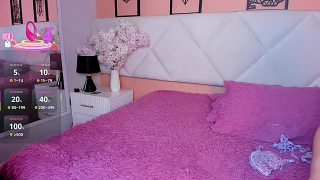 veronica hill  online show from November 19, 3:17 am