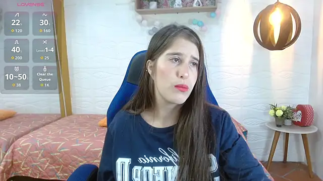 karlarousex online show from November 18, 2:45 am