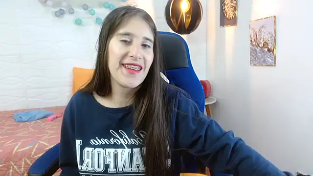 karlarousex online show from December 2, 2:13 am