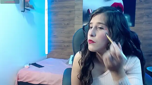 karlarousex online show from September 23, 2:43 am